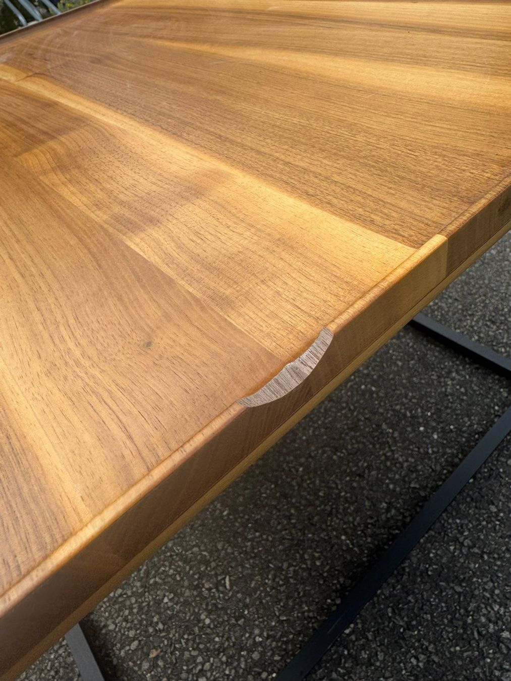 Tische: Cassina – Gebraucht aus Schwyz von wohnform 1
