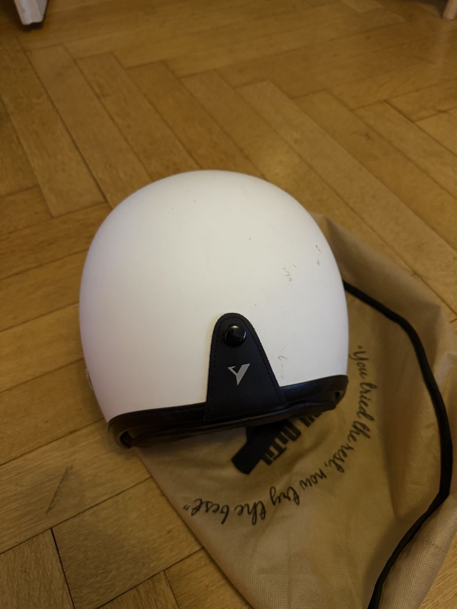 Casques & visières: By City Roadster Helmet – D'occasion à Zürich par zoh_26cj 2
