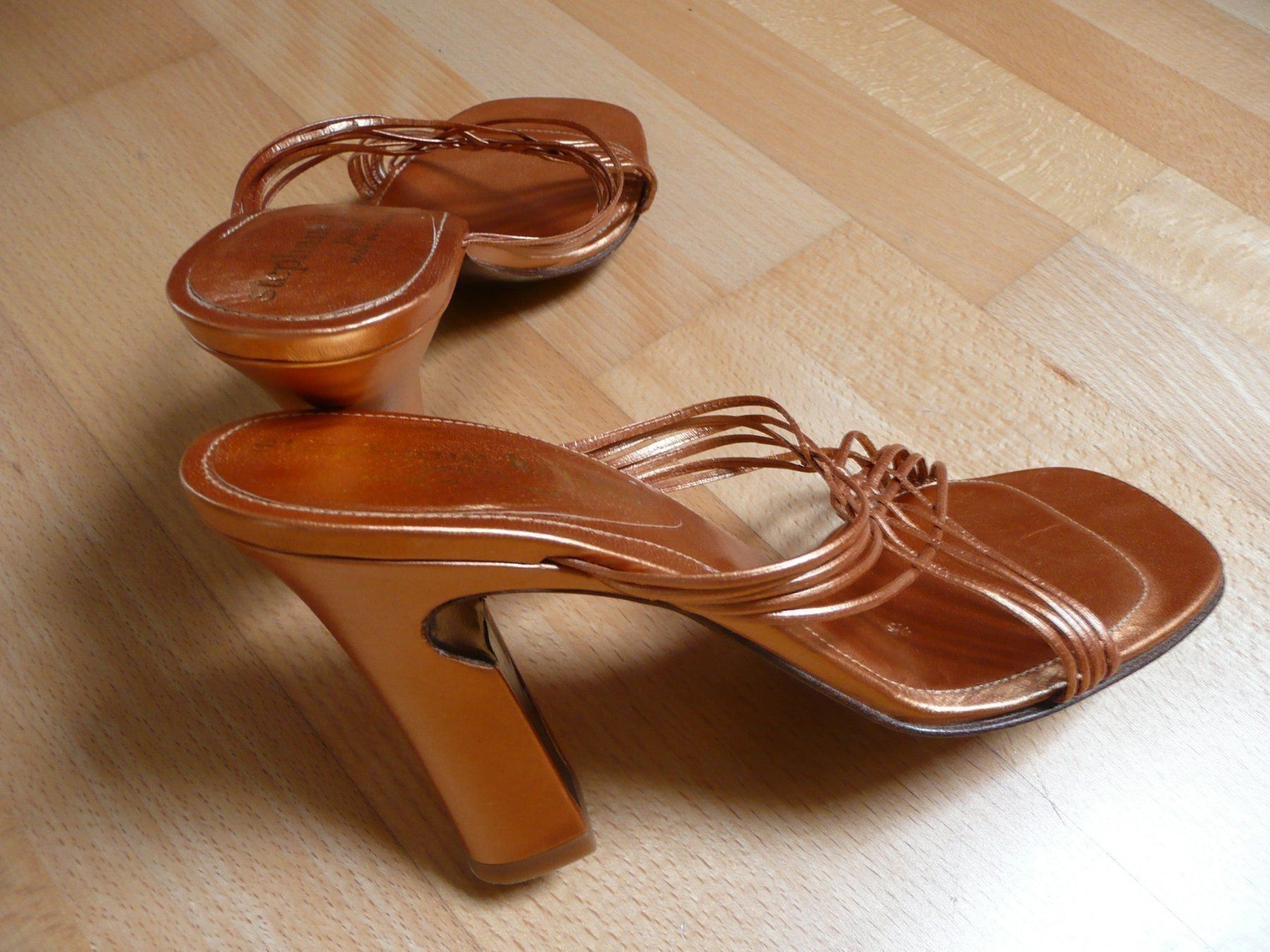 Scarpe da donna: Neue stéphan kélian Lederpumps Grösse 37 – Nuovo (secondo la descrizione) da Winkel venduto da Flyhy2020 2