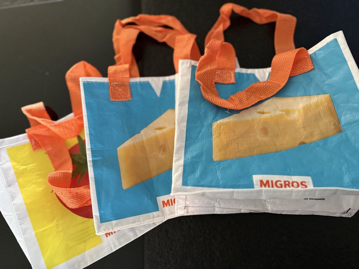 Borse: 3 Migros Mini Einkaufstaschen Kunststoff  – Usato da Strengelbach venduto da schnaeusel