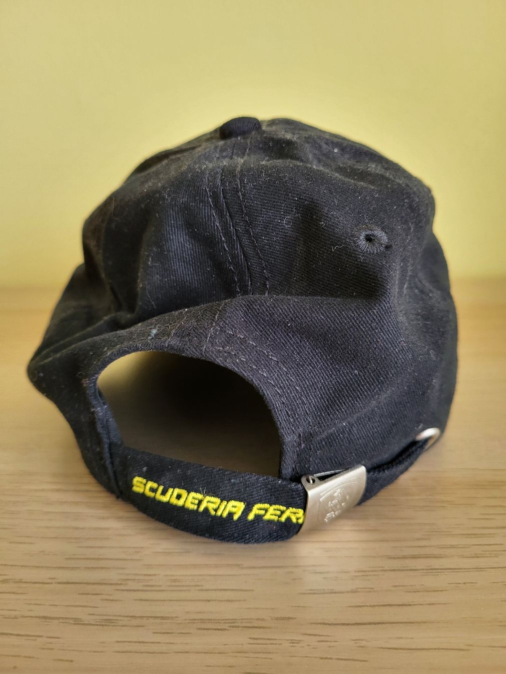 Hüte, Mützen & Caps: Scuderia Ferrari Hut – Neu (gemäss Beschreibung) aus Bern von Jayless 1