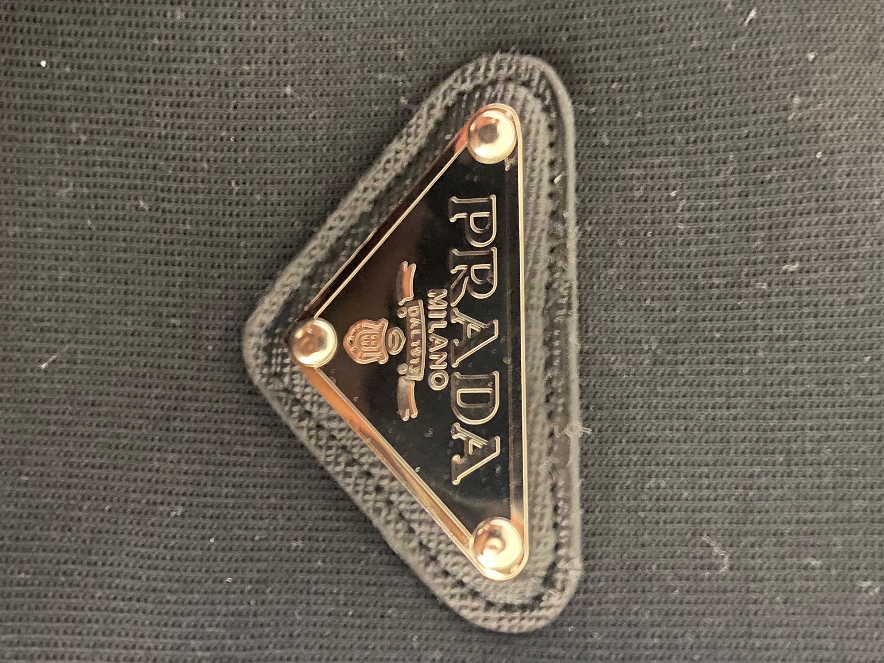 Pulls & Sweat-shirts: Prada Pullover – D'occasion à Pratteln par fra_rd8j 4