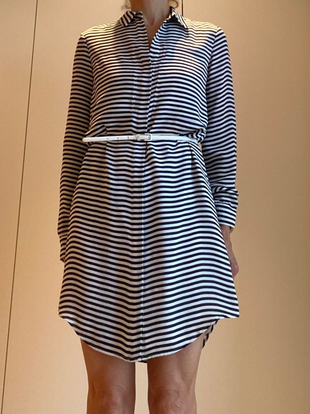 Theory Vestiti: Elegantes Shirt-Kleid – Usato da Oberrieden venduto da mar_8vmz