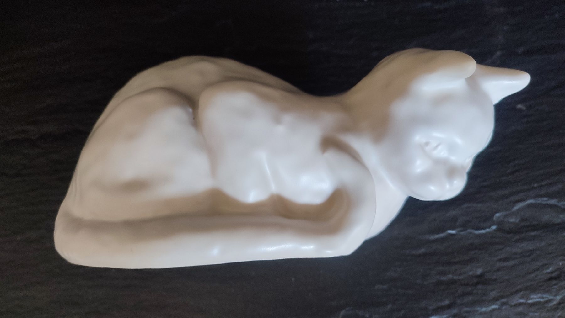 Statuette: Tierurne Katze – Usato da Winterthur venduto da Priscatg 2
