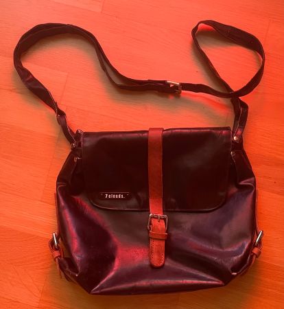 Umhänge-Tasche, gebraucht, 29 x 35, Schwarz  ( siehe Fotos )
