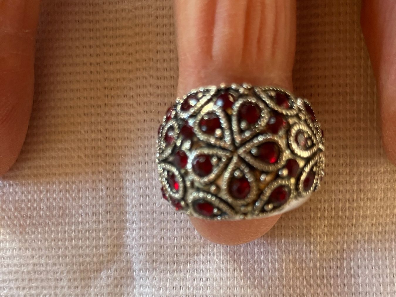 Anelli: Ring mit roten Steinen Gr 52 – Usato da Bassersdorf venduto da groovygremlin 3