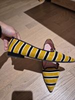 Pretty Ballerina 37 Yellow Stripe Velvet Flats