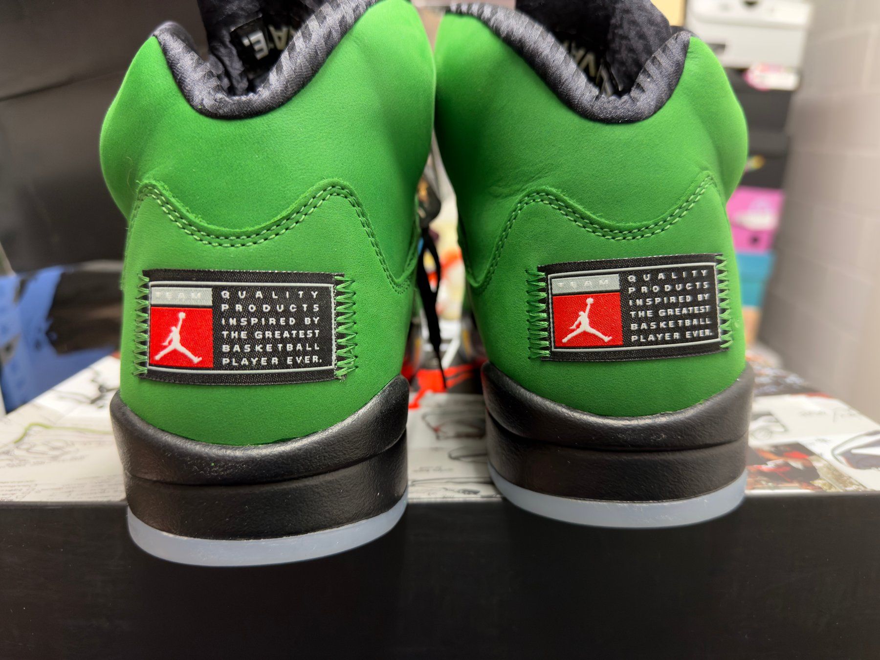 Jordan Scarpe da uomo: Jordan 5 Retro SE Oregon - 45.5 – Nuovo e nell'imballaggio originale da Niederweningen venduto da MrOmbre 2