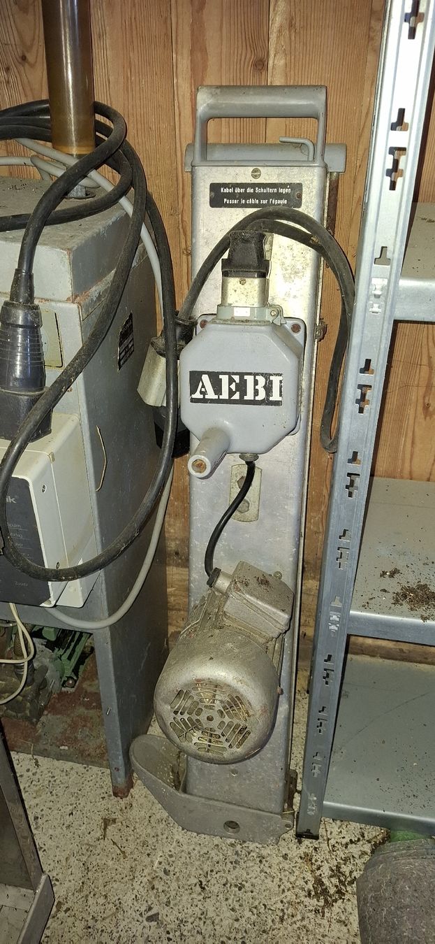Aebi Tutte le macchine: Heuschrote Aebi – Usato da Niederbüren venduto da Johnydriver