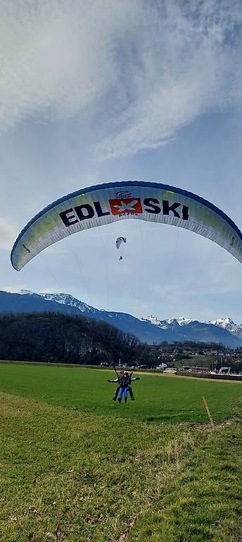 Sport dell'aria & Aquiloni: OZONE Swift Max tandem biplace 41 – Usato da Muraz (Collombey) venduto da rastakiwi 3