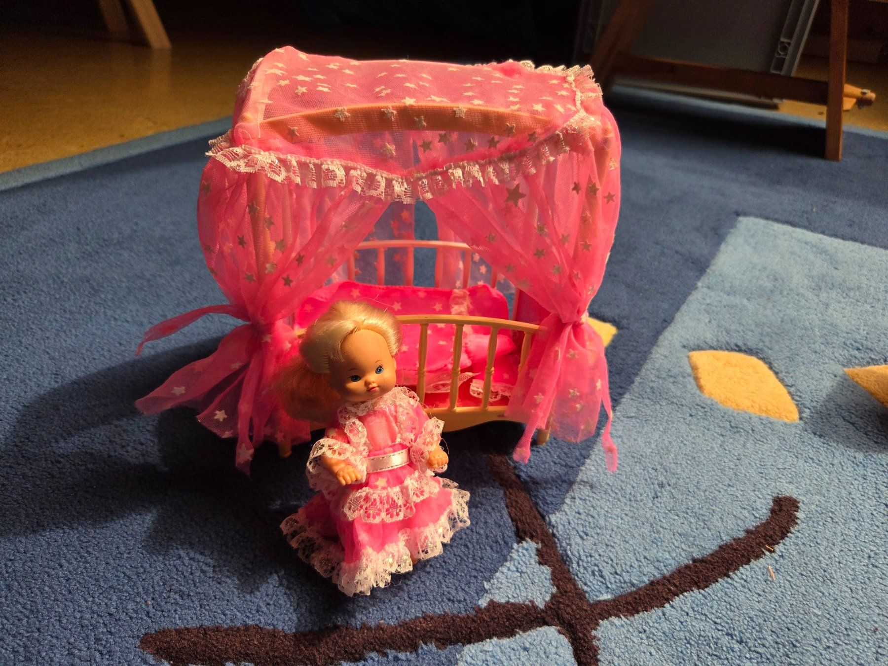 Bambole: Barbie Baby Bett – Usato da Lenzburg venduto da kar_svs9