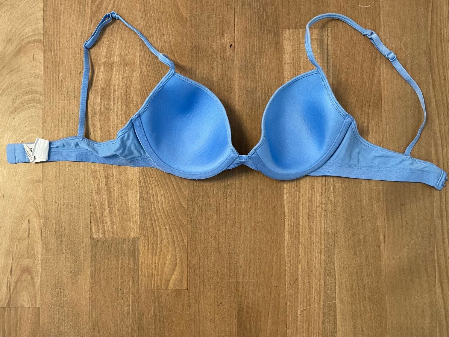Calvin Klein Autres dessous: hellblauer Calvin Klein BH - Gr. 75 B - guter Zustand – D'occasion à Winterthur par Schwestere 1