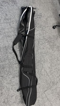 Black ski bag good condition