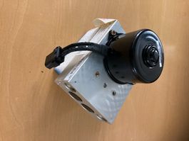 05014869AA - Hydraulikeinheit für Chrysler PT Cruiser