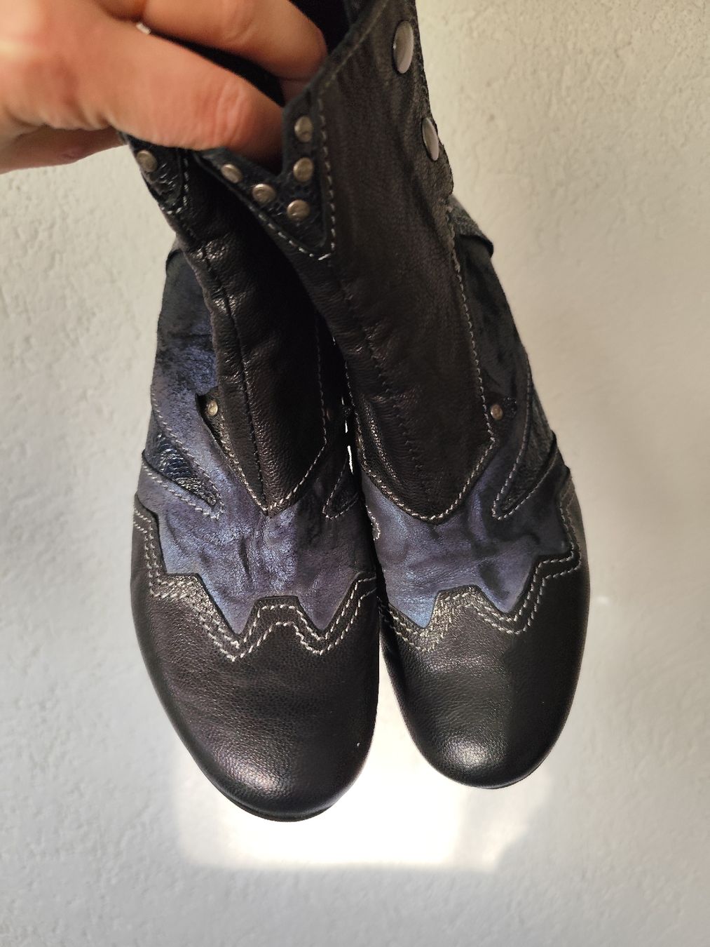 Scarpe da donna: Charme boots Italy 36 cosplay – Usato da Mägenwil venduto da VintageGirly 9