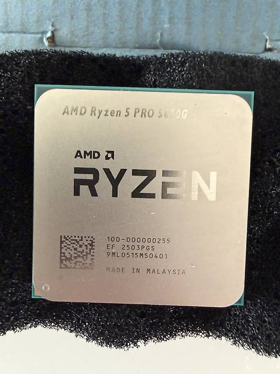 Componenti elettronici: Amd Ryzen 5 Pro 5650G Chip – Usato da luzern venduto da BioleNemea 2