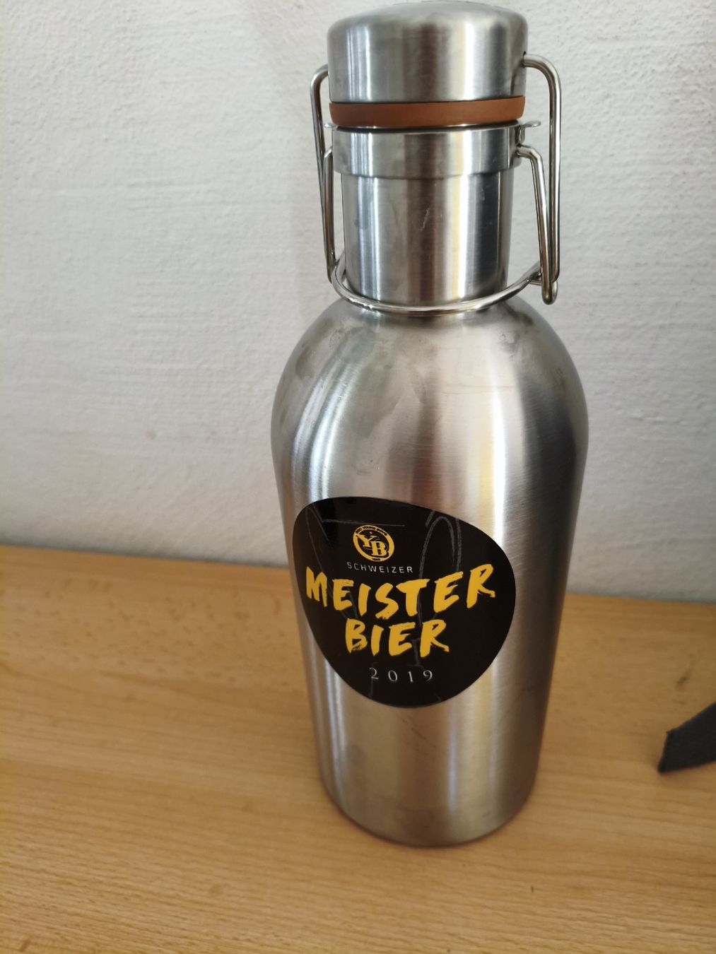 Borracce & Thermos: YB Meister Bier Thermoskanne – Usato da Hermiswil venduto da Volvorine