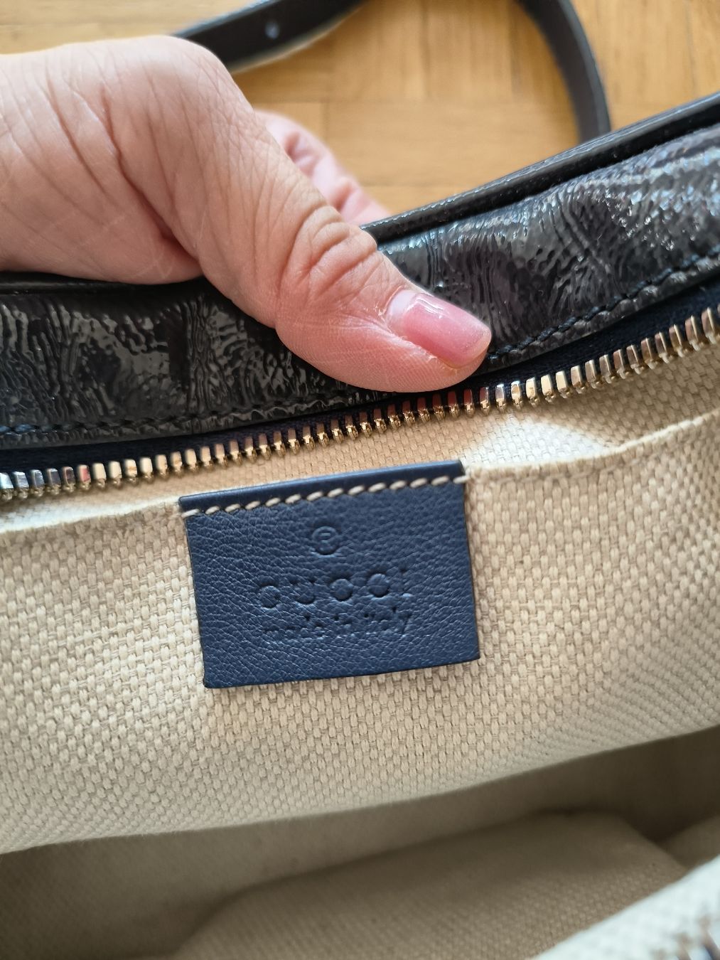 Gucci Altro in  Abbigliamento & Accessori: Gucci Soho Navy blue with gold hardware – Usato da Grand-Lancy venduto da starfish1980 2