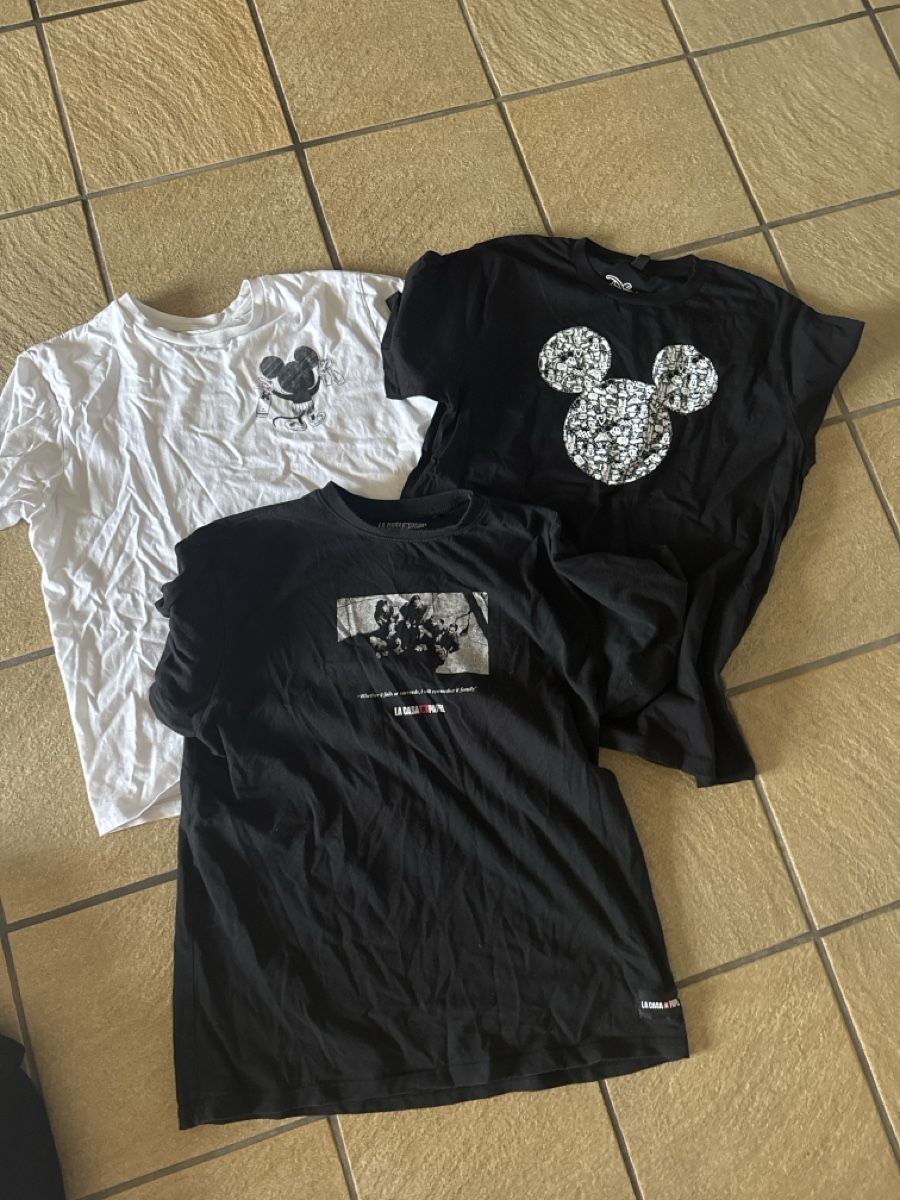 Lotti di vestiti: 3 T-Shirts, Grössel XL – Usato da Schlieren venduto da nowaya