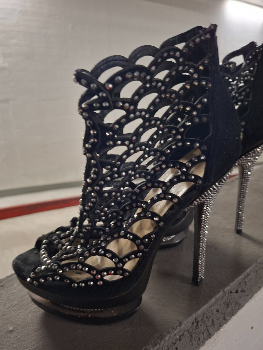 Scarpe da donna: Designe Schuh – Nuovo (secondo la descrizione) da Emmenbrücke venduto da Ddagi