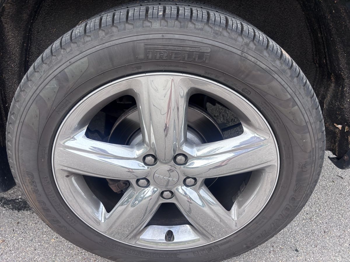 Dodge Automobili: Dodge Durango 5.7 V8 – Usato da Stallikon venduto da kun_5bbm 3