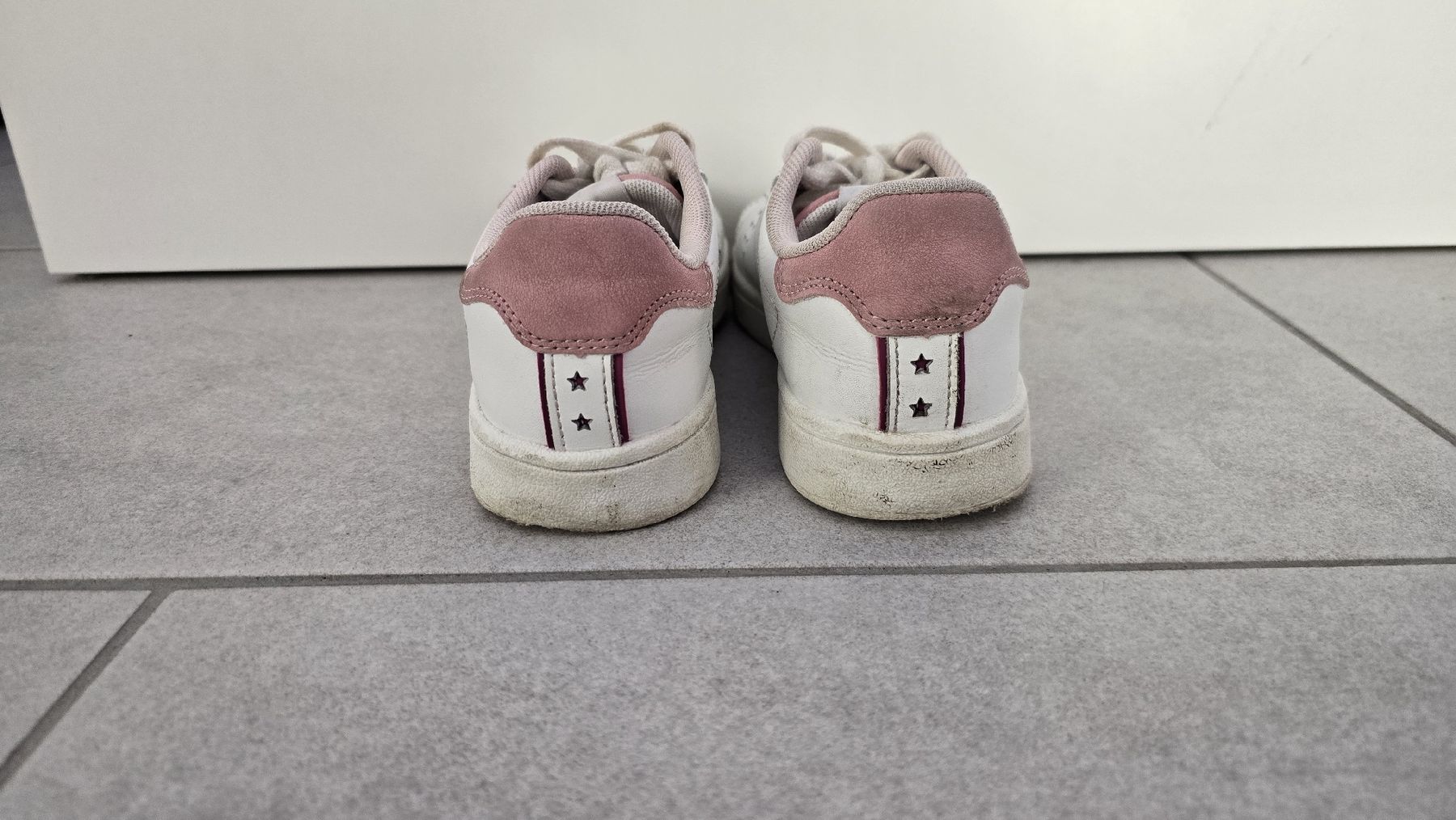 Pepe Jeans Scarpe per ragazze: Sneaker Pepe Jeans Gr. 33 – Usato da Wängi venduto da tamaso11 2