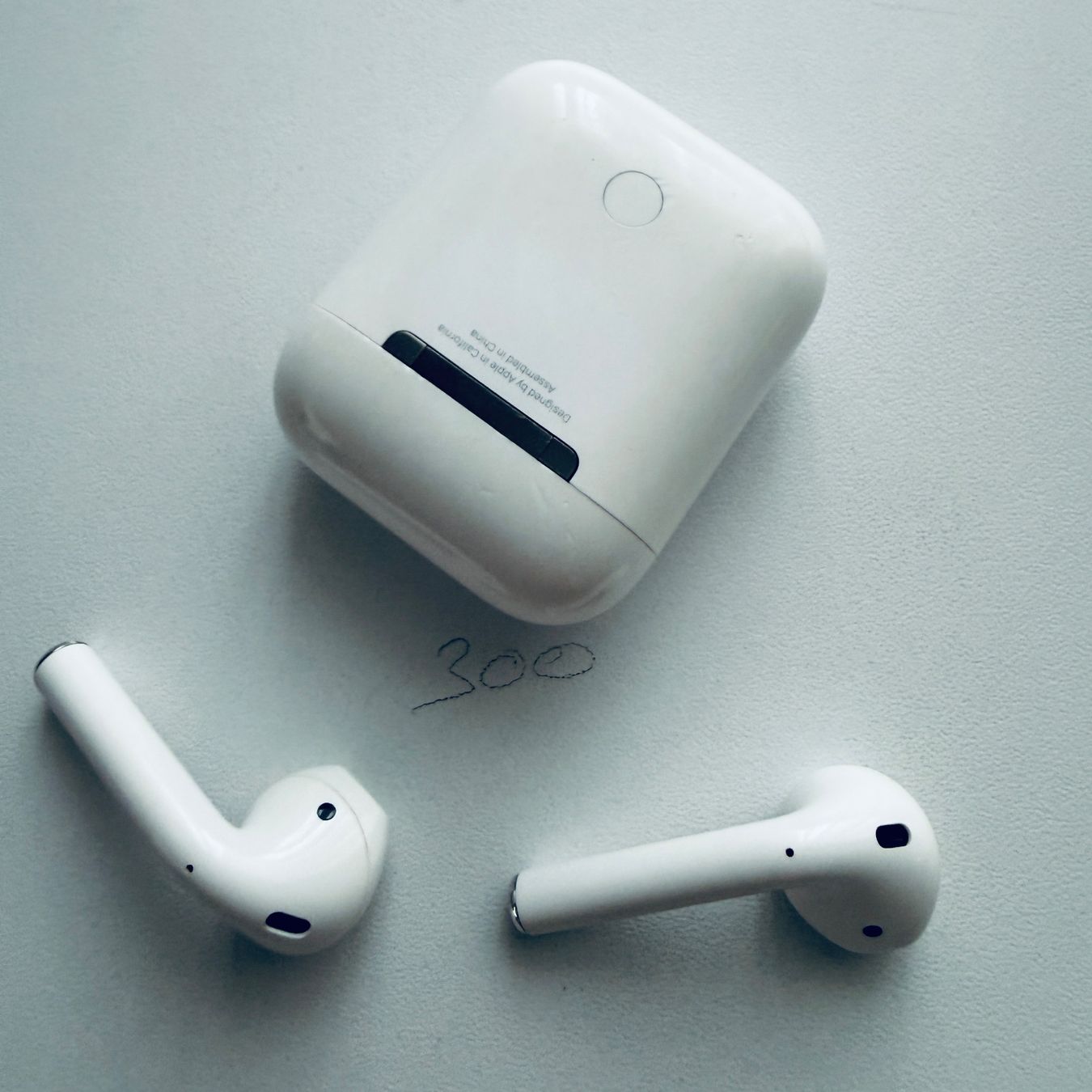 Apple Kopfhörer: Original Apple AirPods 2 Gen. Wireless Kopfhörer & Case – Gebraucht aus Basel von MY.AIRPODS.SHOP 8
