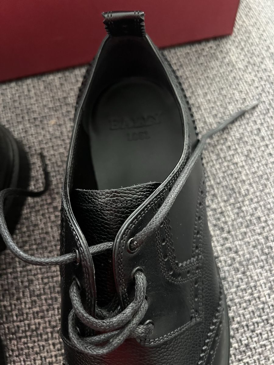 Bally Scarpe da uomo: Bally Schuhe mit Budapestermuster 42.5 – Nuovo e nell'imballaggio originale da Zürich venduto da Walllstreet 6