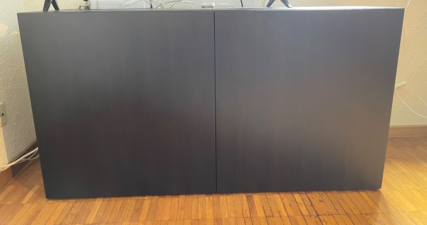 Ikea Armoires: Möbel. Boden- oder Wandmodell schwarzbraun 120/64/42 cm – D'occasion à Kriens par jon_k2nw 1