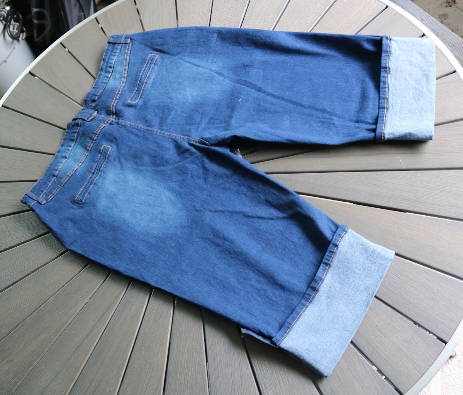 Jeans: Jeans-Shorts Capri – Neuf (Voir description) à Frick par Beni58 4
