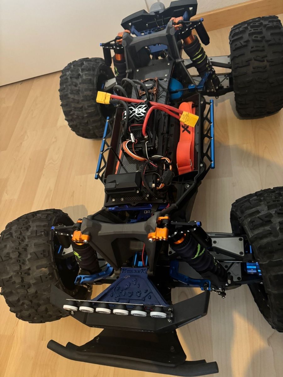 Traxxas Modellismo RC: traxxas x-maxx und udr – Usato da Urdorf venduto da Toscamar 7