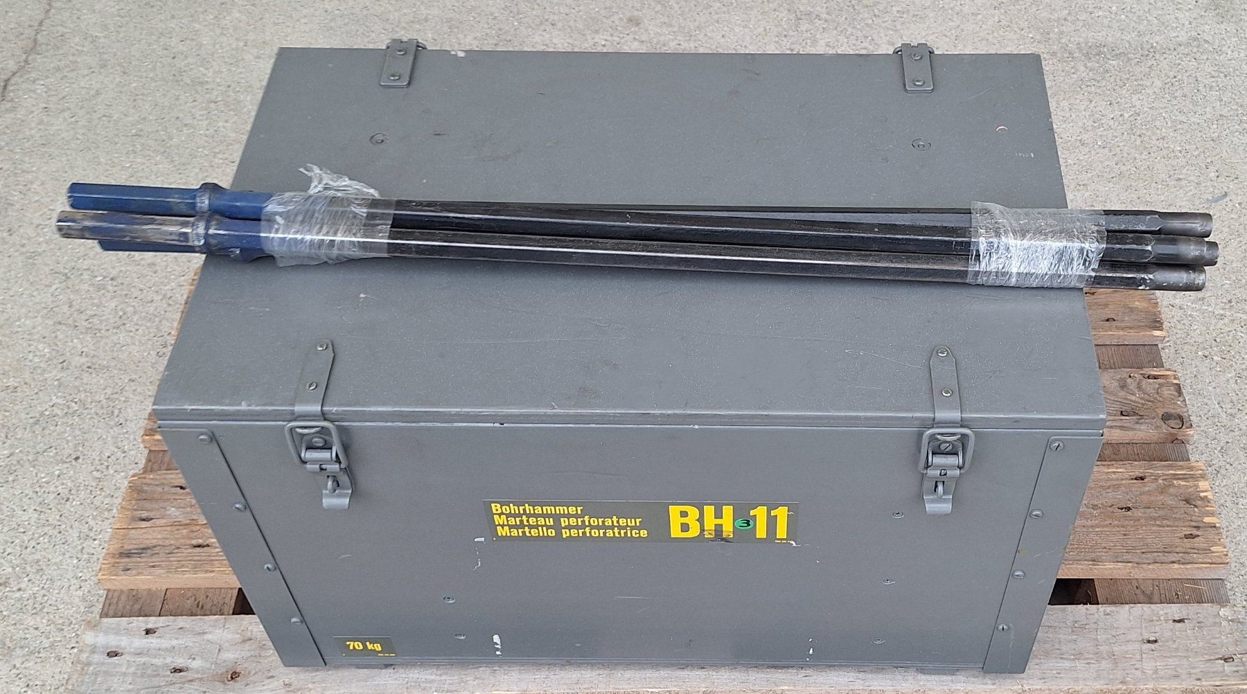 Alle Werkzeuge: Bohrhammer 11, Sortiment – Gebraucht aus Schaffhausen von Hottschili