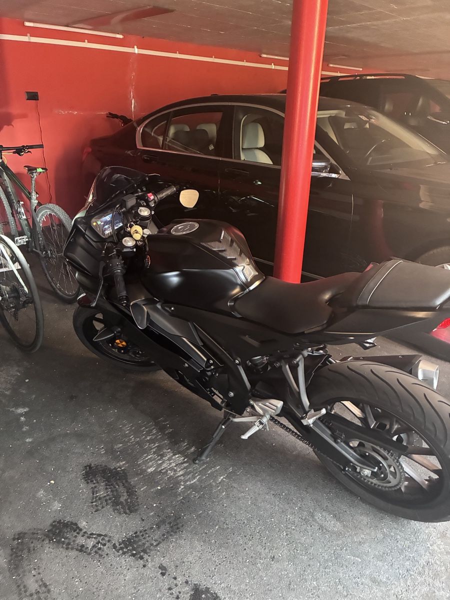 Yamaha Strada: Yamaha yzf r-125 – Usato da Zollikon venduto da bel_z2nl 1