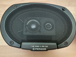 Pioneer TS- 6988  je 250 W Lautsprecher mit Bass