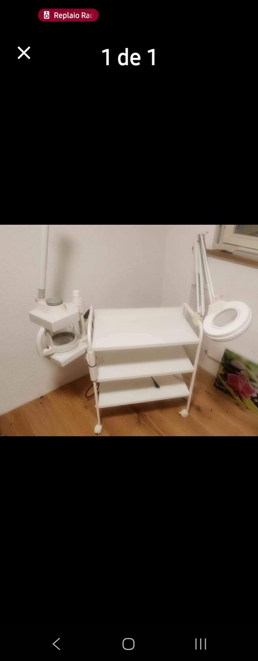 Cura del viso: Kosmetik tisch mit Licht und steamer. – Usato da Hallau venduto da Dydda
