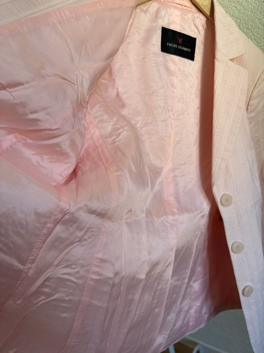 Fuchs Schmitt Giacche: Blazer rose clair Fuchs Schmitt, t.38/M – Usato da Tavannes venduto da Thriftshop 2