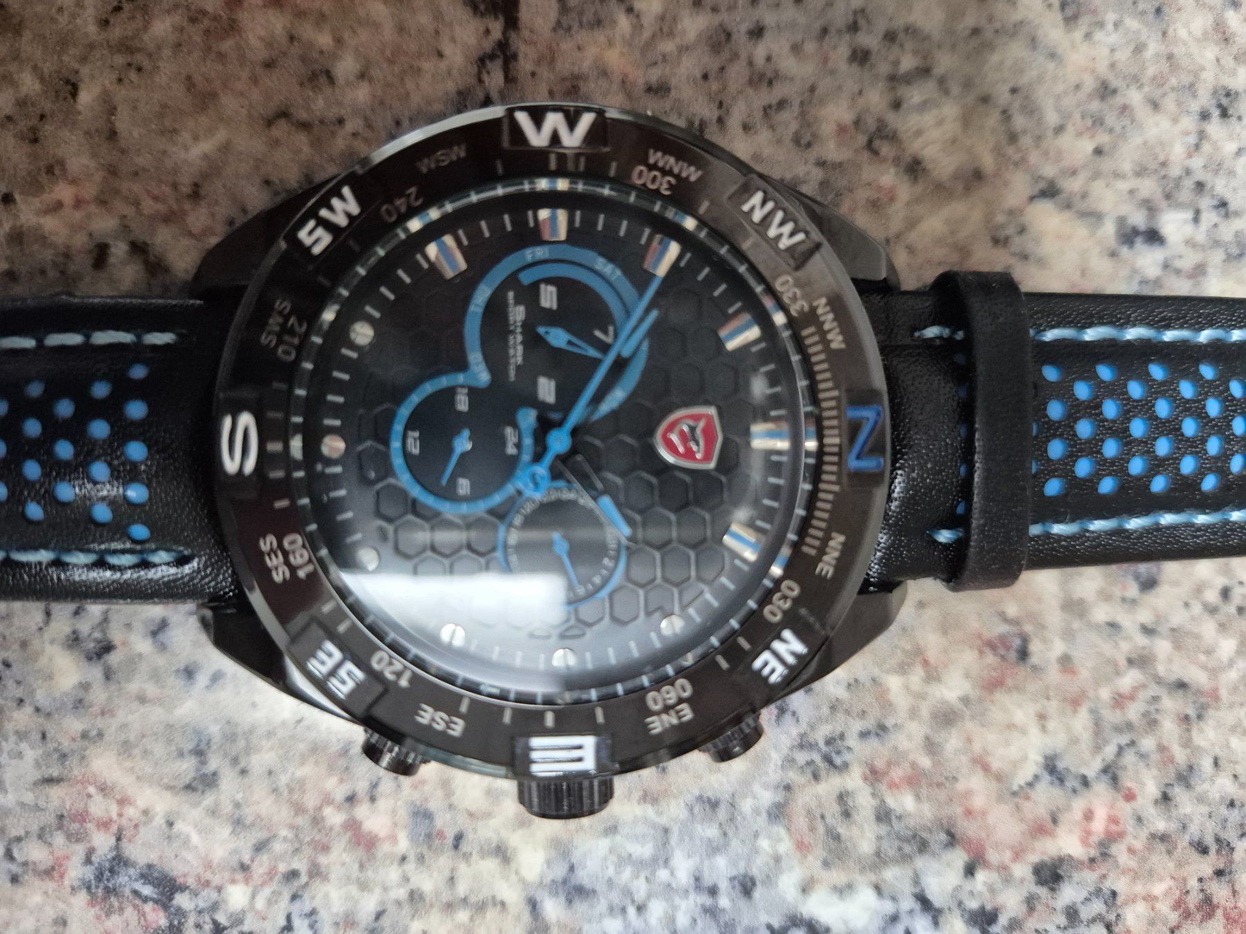 Bracciali & Braccialetti: shark sport watch nagelneu – Nuovo (secondo la descrizione) da Aesch BL venduto da Moni1211 4