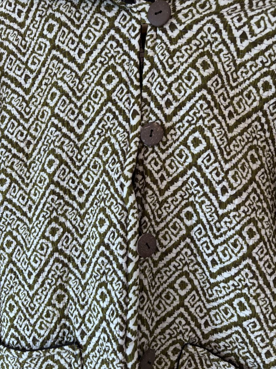 Giacche: Reversible hooded jacket, geometric pattern, size S/M – Usato da Zürich venduto da Grothschild 4