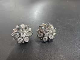 Eleganti orecchini a fiore Swarovski