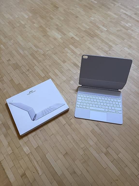 Tastiere: original Apple iPad Magic Keyboard 13" Model A3340 – Usato da Scherzingen venduto da polini42