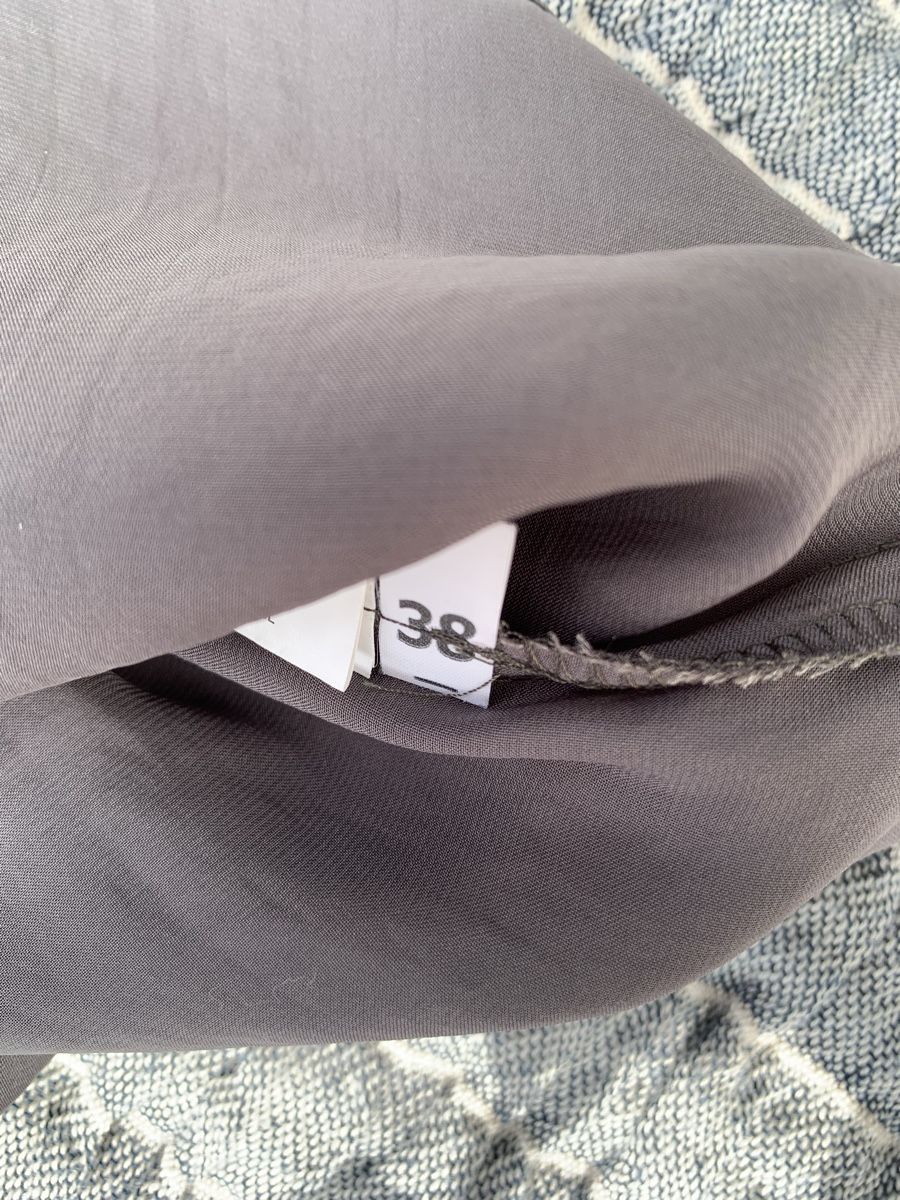 Top: Elegantes Top mit Rüschen Gr. 38 – Usato da Rümlang venduto da zflyfa0001 3