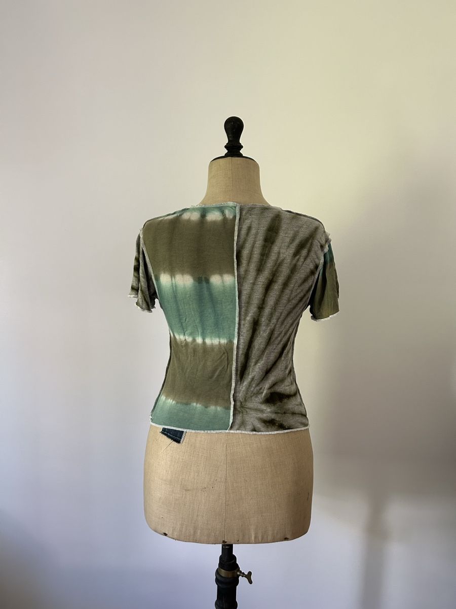T-Shirts: T-shirt Rework patchwork tie-dye taille M bon état – Gebraucht aus Geneveys-Coffrane von h3ll0punky 1