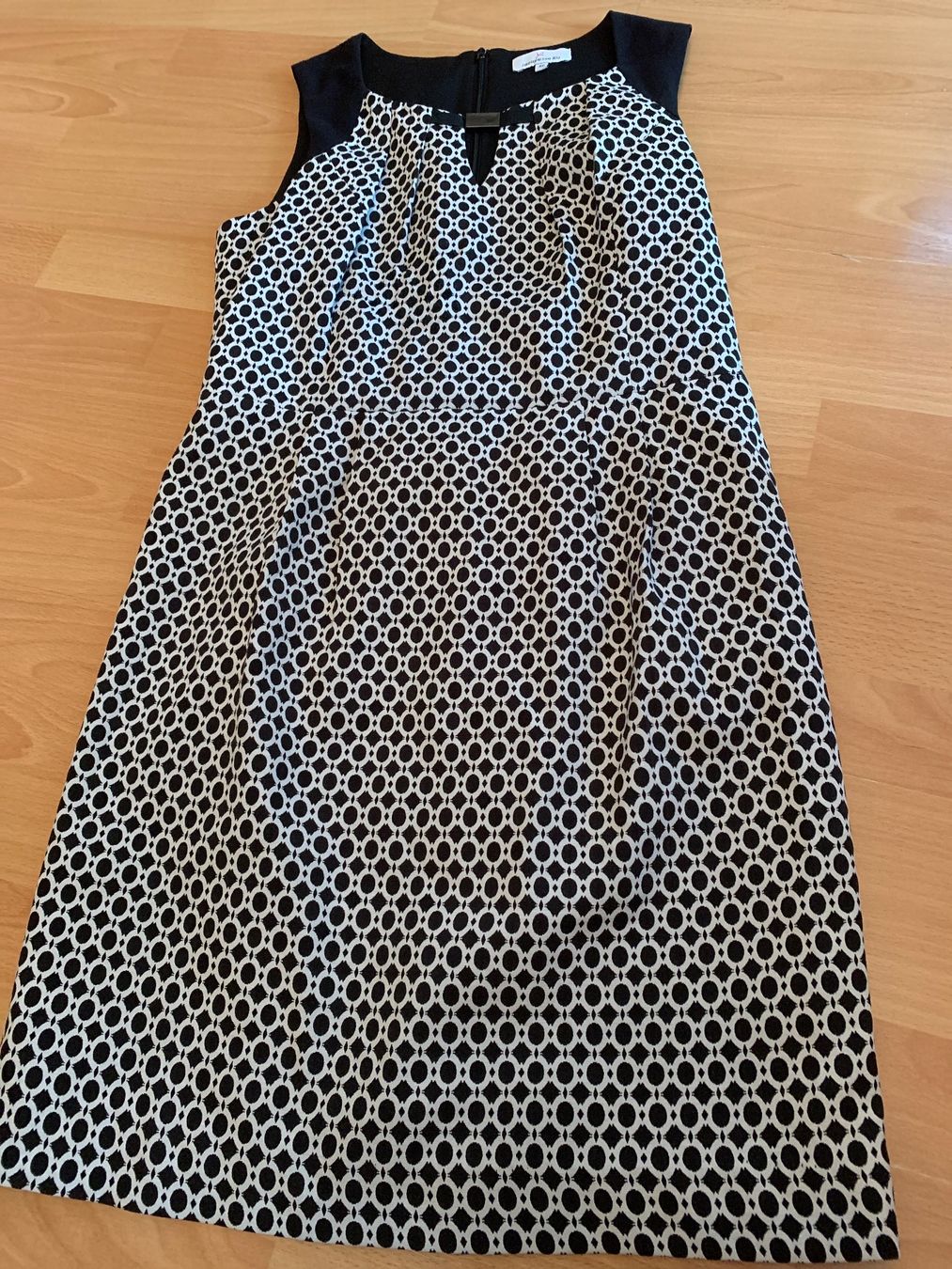 Kleider: Jolie robe Jacqueline Riu taille 38 – Gebraucht aus MEYRIN von Gwendo10