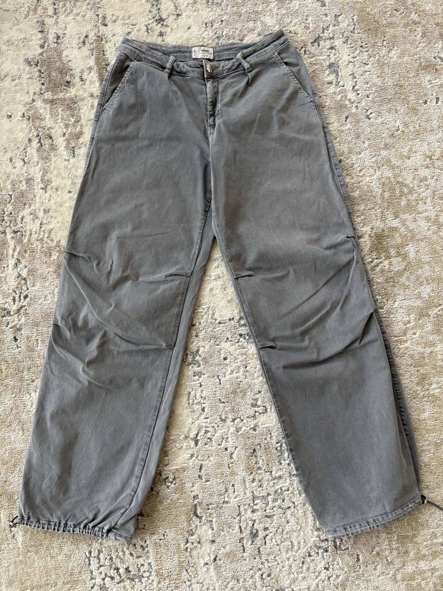 Tally Weijl Hosen: Damenhose in Grau – Neu (gemäss Beschreibung) aus Balzers von lea_sy5p