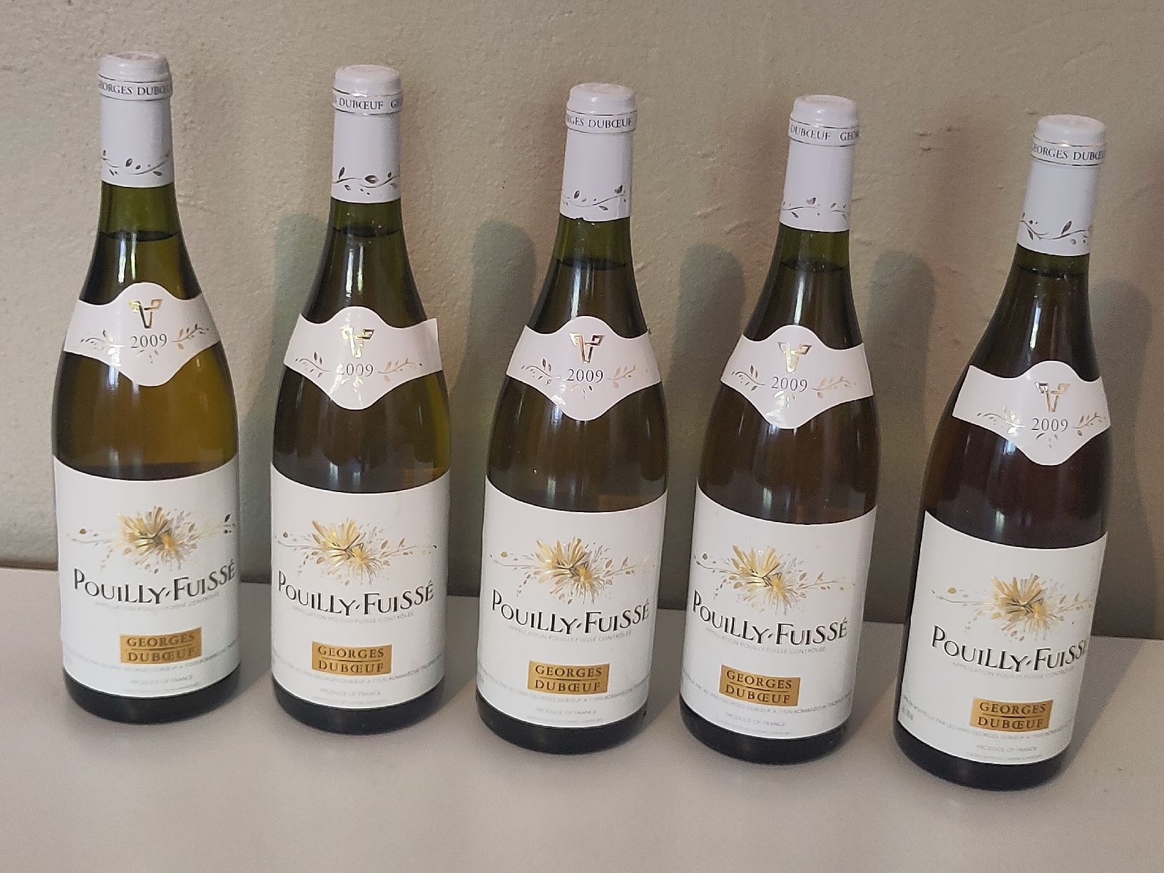 Wein: 5 FL. 'Pouilly- Fuissé" AOC 2009 – Neu (gemäss Beschreibung) aus Basel von Morgenmuffel