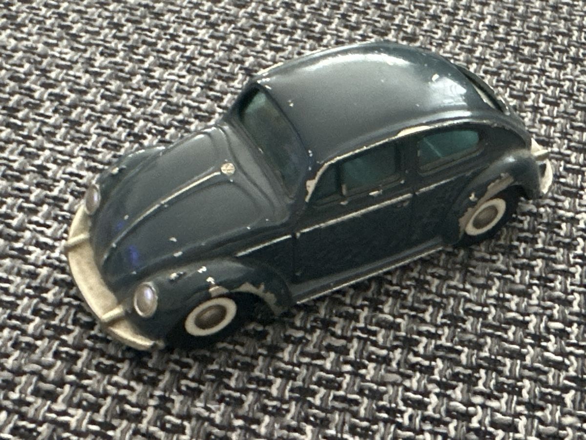 Volkswagen Modellini d'auto: CHERRYCA PHENIX VOLKS WAGEN TAISEIYA – Usato da Sennwald venduto da HARO-Import