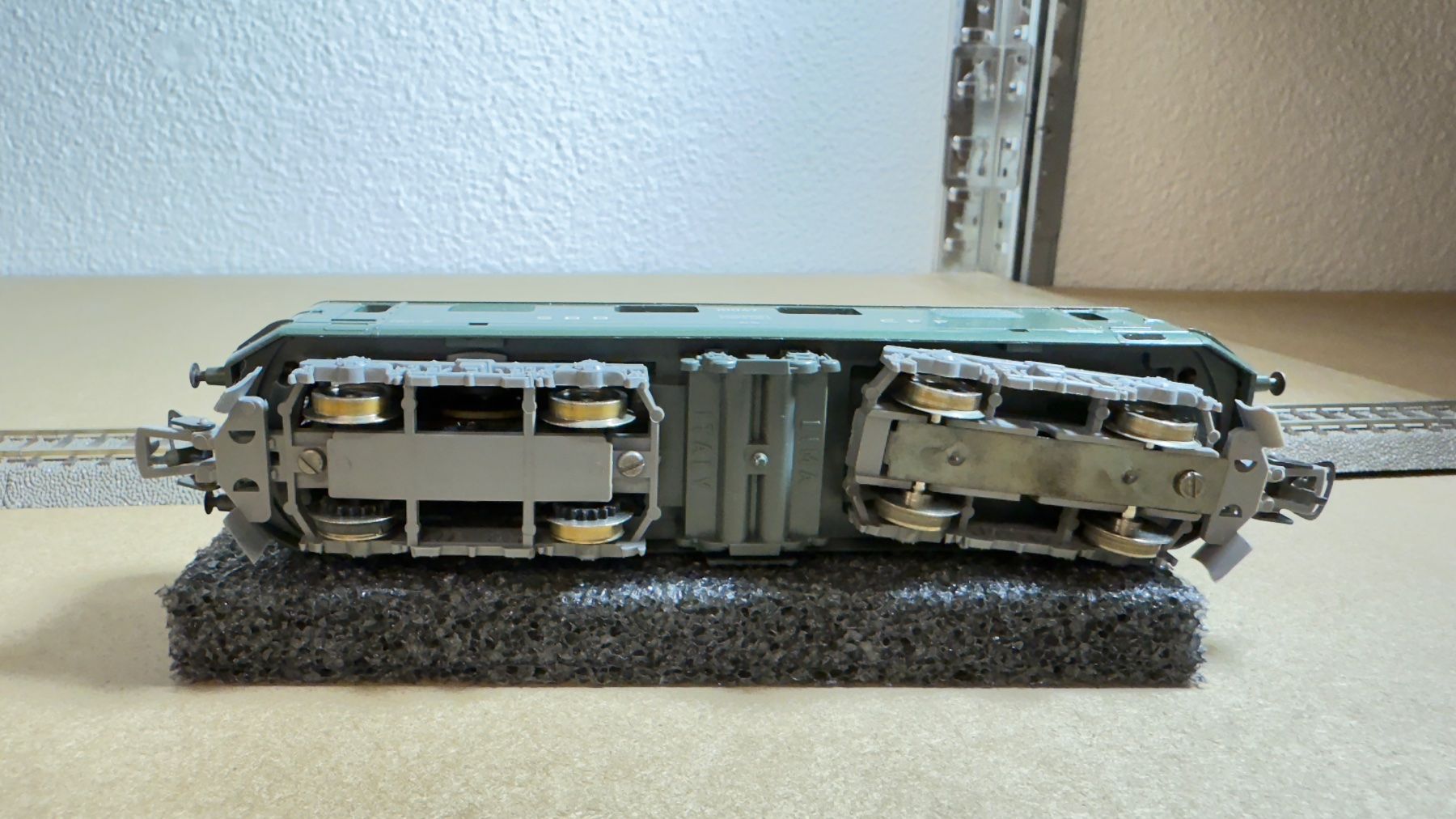 Lima Modellini di ferrovie: Lima Re 4/4 10047 H0 / DC – Usato da Windlach venduto da Kelebra 7