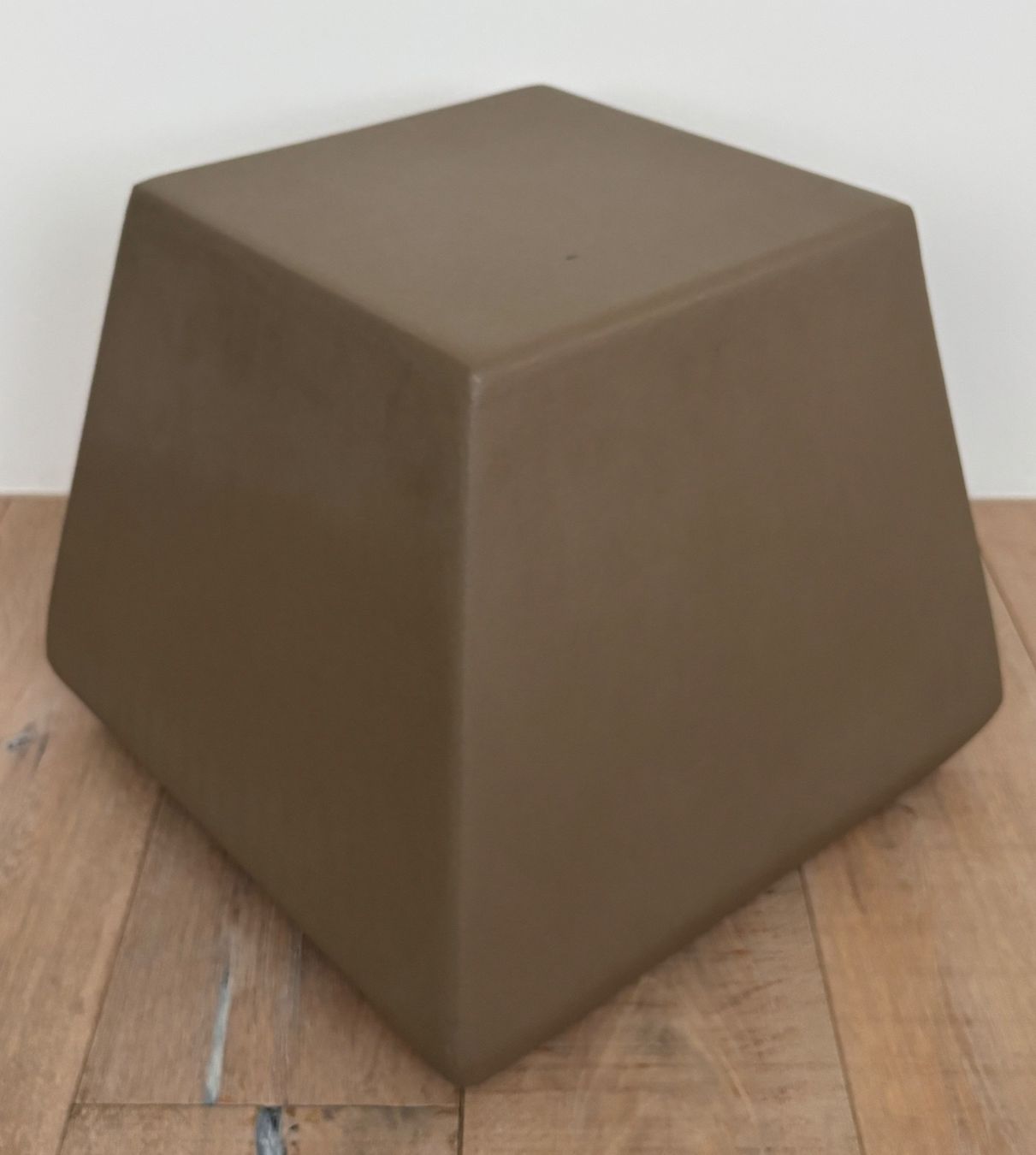 Sgabelli: CASALIS Design Hocker BONNET - 30 x 30 x 38 cm – Usato da Bottmingen venduto da marktplatz-moebel 3