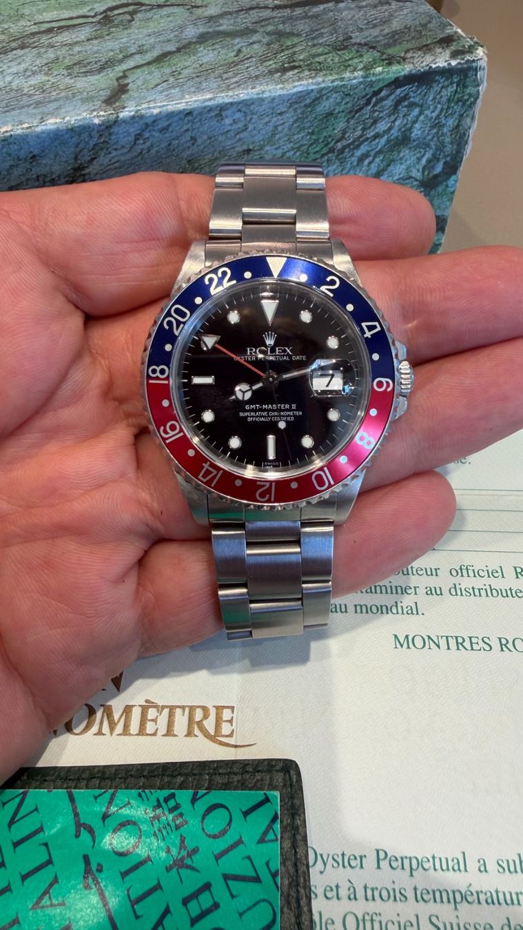 Rolex Uhren: Rolex GMT 16710 Full Set 1999 – Gebraucht aus Randogne von 2G1909 2