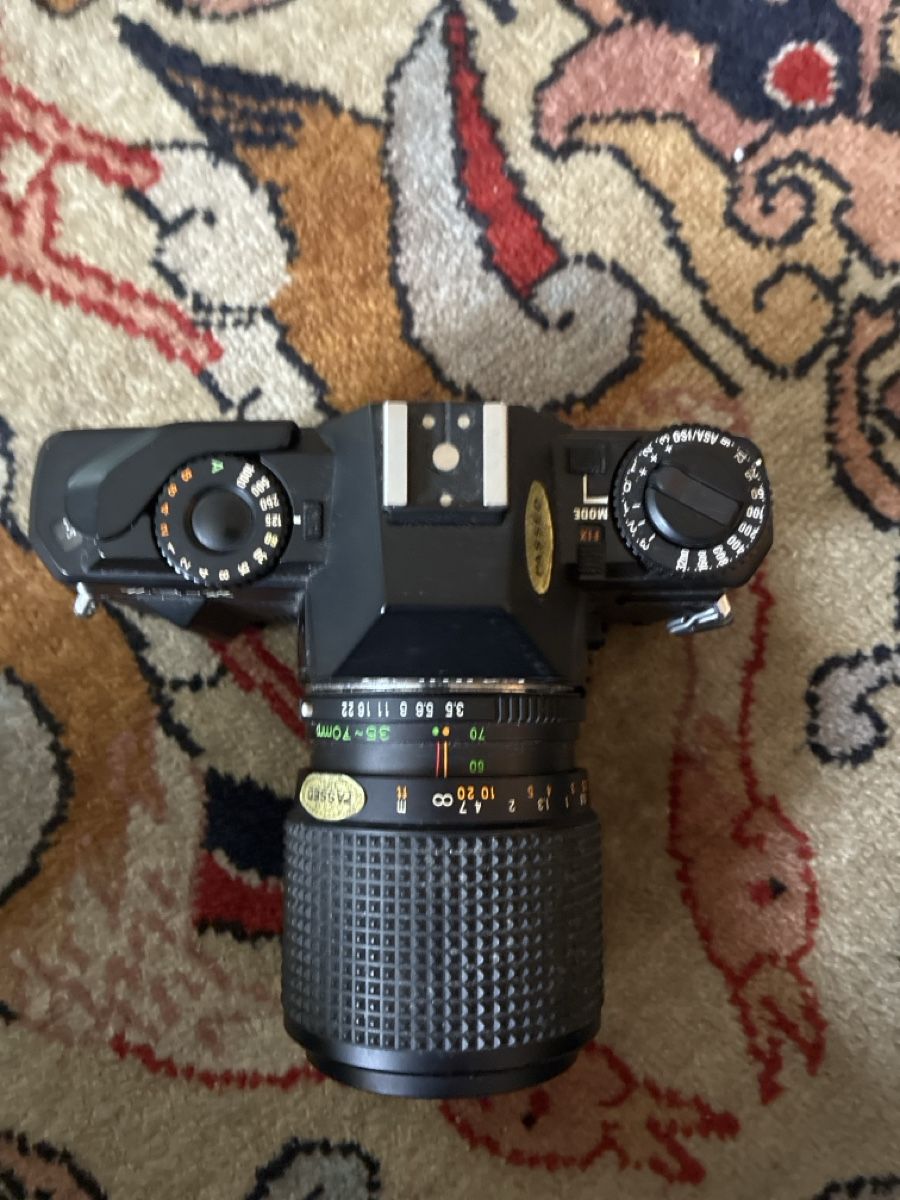 Mamiya Kamera: Mamiya Ze-X  – Defekt aus Le Grand-Saconnex von aur_27hl 1